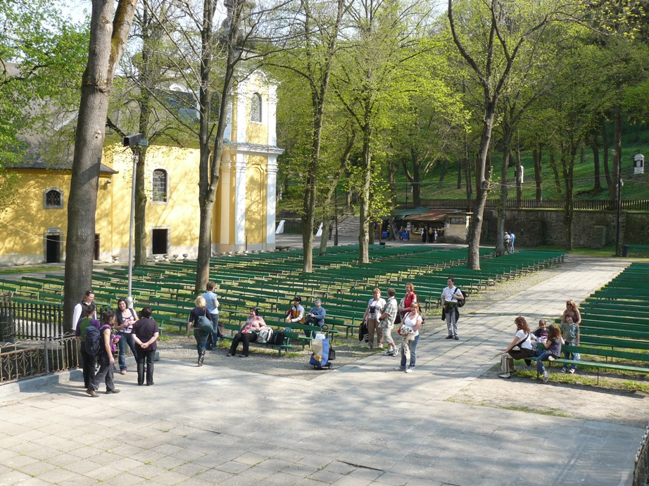 Maria szobor